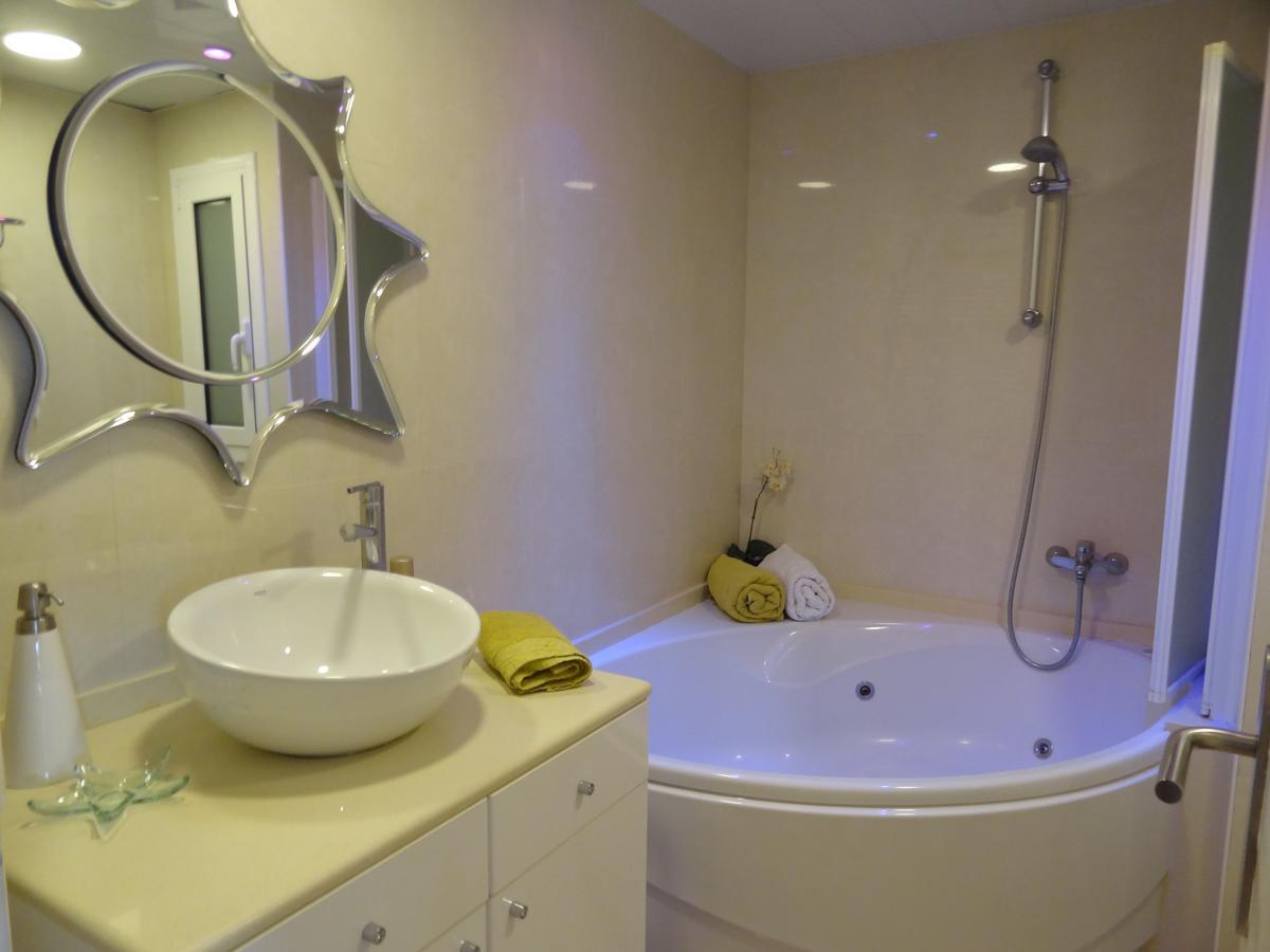 Apartament Ground Floor Sea View Sitges Zewnętrze zdjęcie